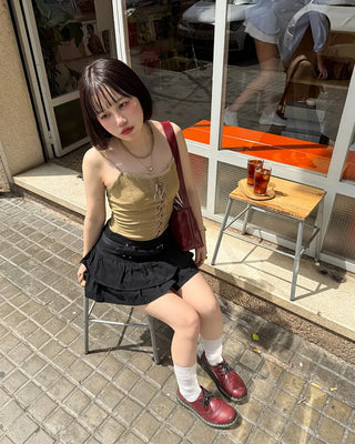 (With belt) Studded ruffle mini skirt
