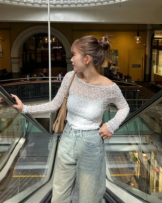 See-through lace long-sleeve T-shirt