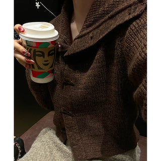 Big Collar Knit Cardigan