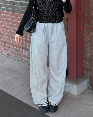 Wide-leg sweatpants with drawstring waist