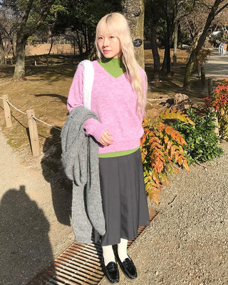 V-neck oversized knit