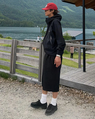 Two-pleat Bermuda shorts