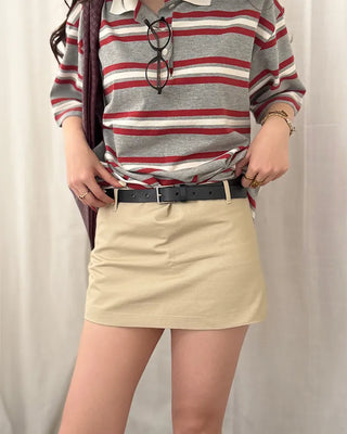 Low-waisted mini skirt