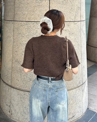 Long tie & short-sleeve knit set