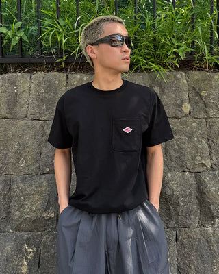 Nylon cargo pants with elastic waistband