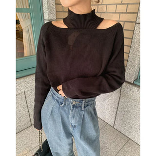 Slit Point Half Neck Knit