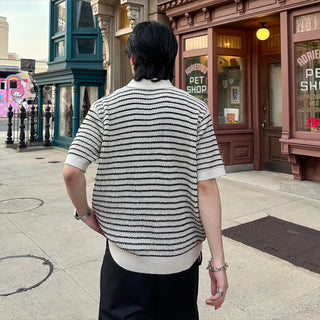 Color Button Border Knit