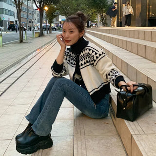 Nordic pattern knit zip-up