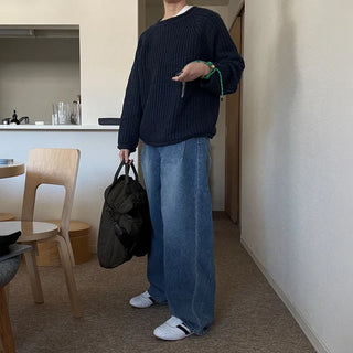 Volume round neck knit sweater