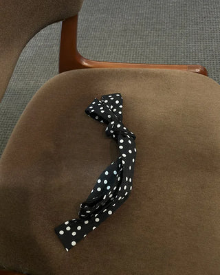 Dot pattern scarf