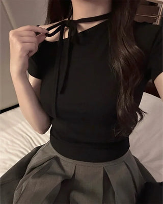 One-off halter strap half-sleeve T-shirt