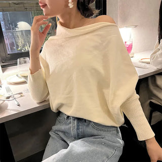 Off-shoulder knit