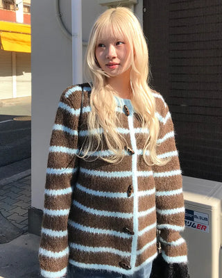 Duffle Point Border Cardigan
