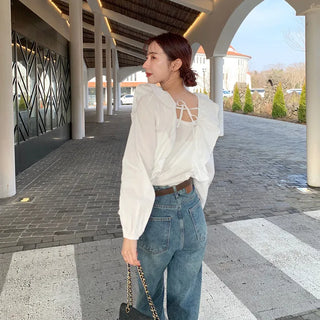 Square frill blouse
