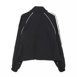 Two-line zip-up mountain parka