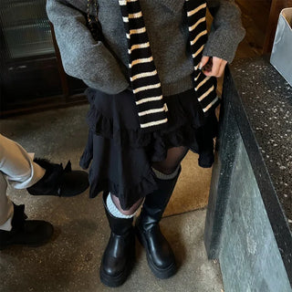 Asymmetrical mini skirt