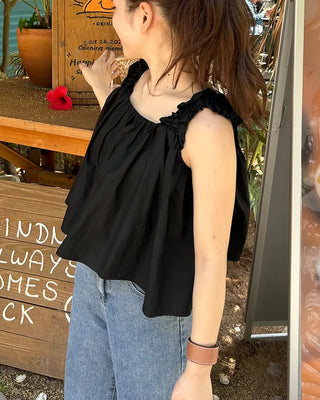 Frill sleeveless blouse