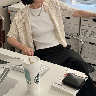 Short-sleeved knit cardigan
