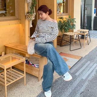 Striped off-shoulder T-shirt