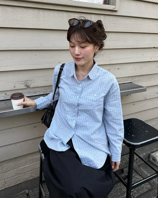Striped pendant shirt