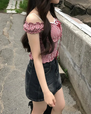 Checked ribbon top blouse