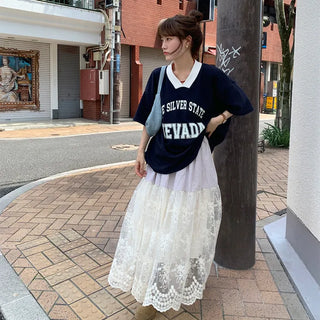 Loose sporty T-shirt