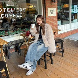 Round neck fur jacket