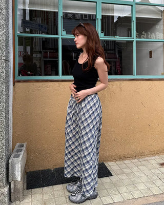 Checked banded long skirt