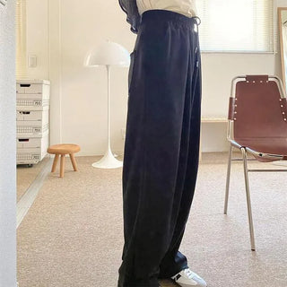 Two-pleat banding slacks