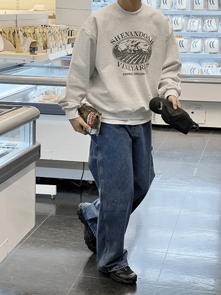 VINEYARDS Puff Print Sweatshirt