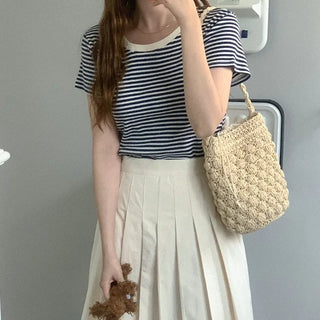 Casual striped short-sleeved T-shirt