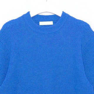 Puff-sleeve round knit
