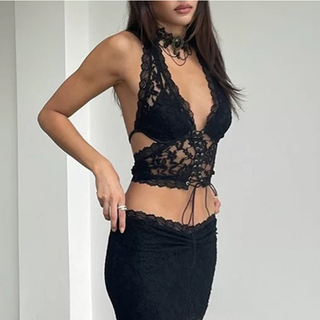 Halter self tie deep V neck lace hem top