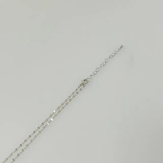 light simple neckless