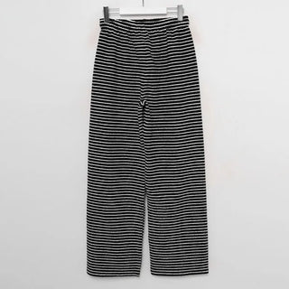 Striped elastic waist half-pants