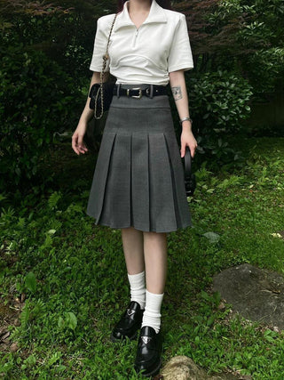 preppy pleated skirt