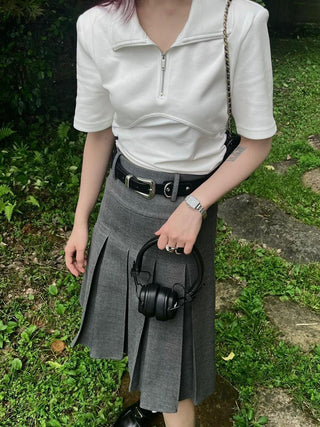preppy pleated skirt