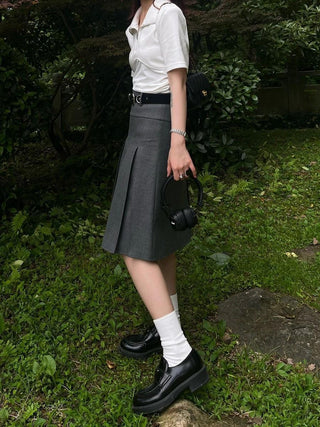 preppy pleated skirt