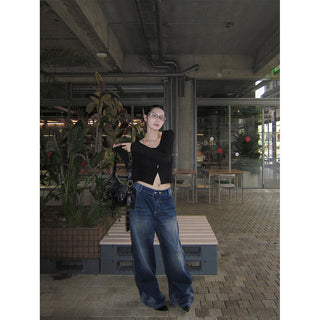 button dislocation jeans