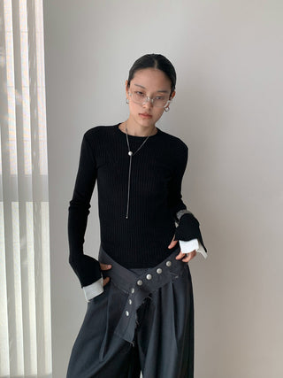 contrast bell sleeve
