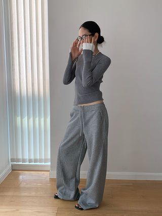 contrast bell sleeve