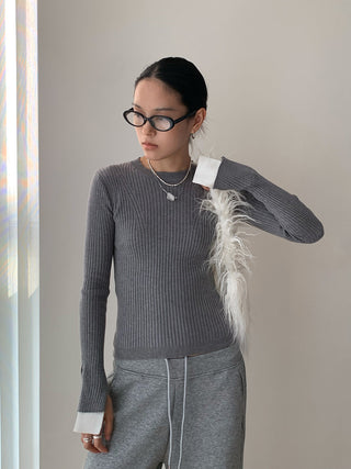 contrast bell sleeve