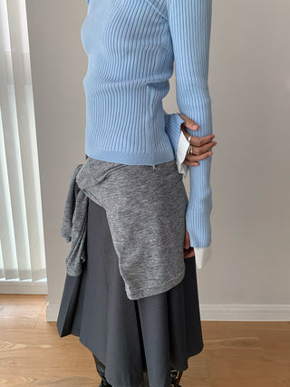 contrast bell sleeve