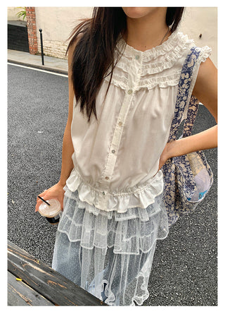 pleated sleeveless shirt