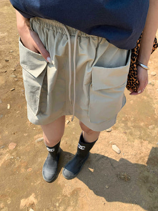 pocket work skirt