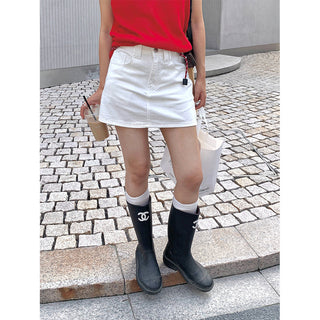 slim denim skirt