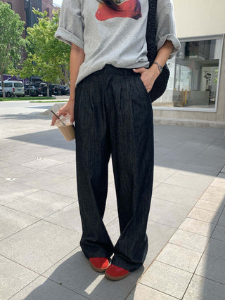 pleated wide pants