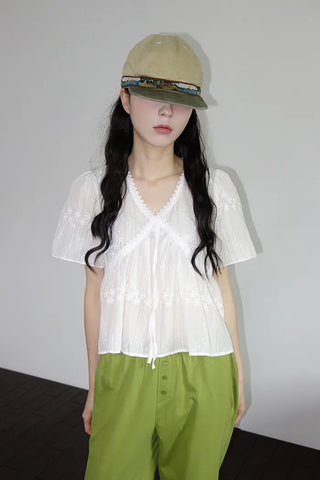 [2 colors] Butterfly embroidered perforated balloon fit summer cotton pants
