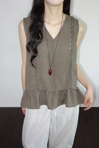 [2 colors] Park V-neck frill blouse