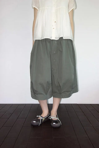 [3 colors] Ajipo Button Pintuck 3/4 Pants